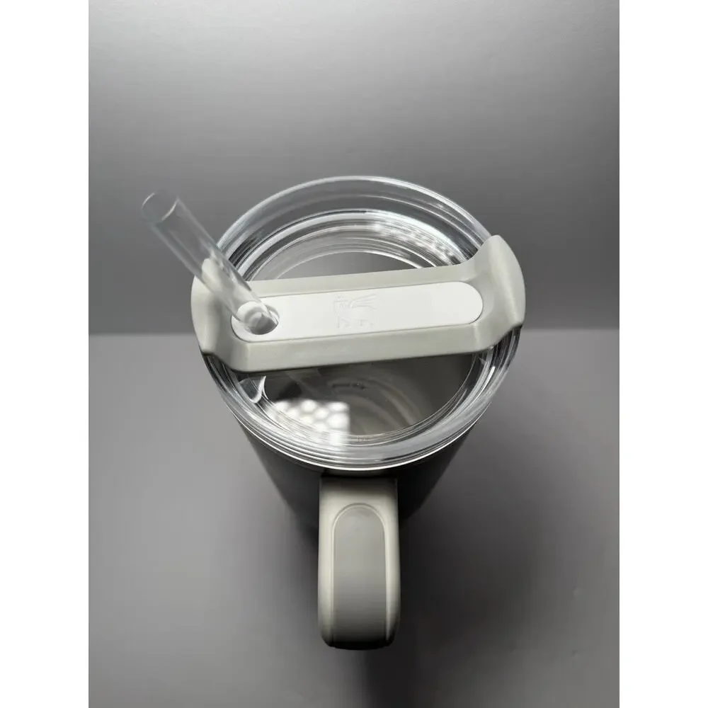 Stanley X Starbucks Thailand 2025 SILVER CHROME 40oz Quencher Tumbler BNWT - Picture 3 of 7